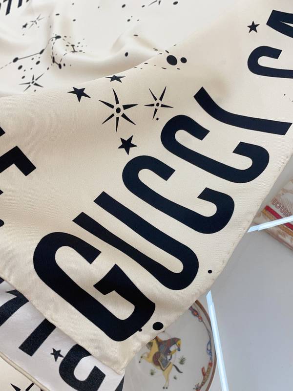 Gucci Scarf GUC00368 Gucci Scarf GUC00368