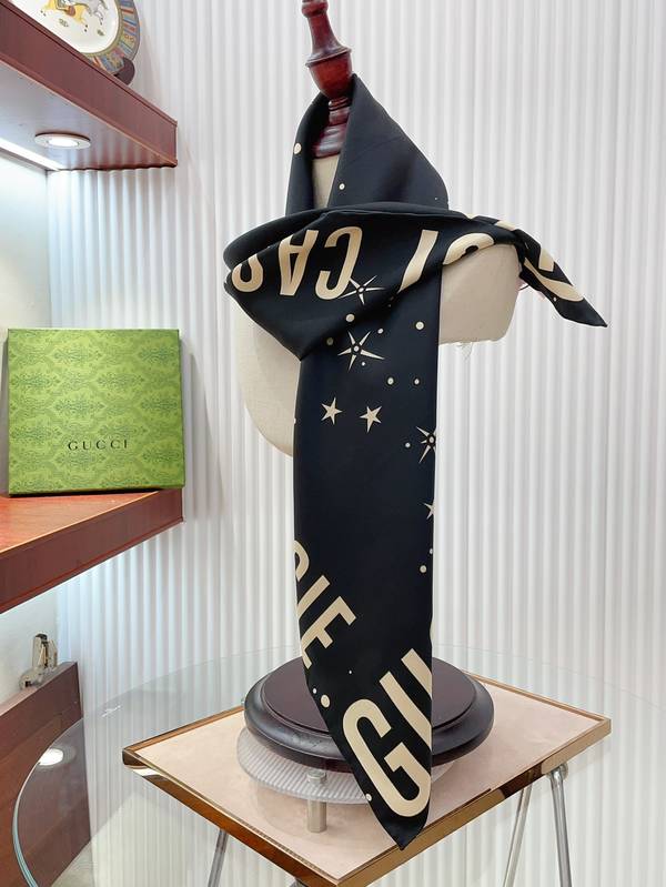 Gucci Scarf GUC00369 Gucci Scarf GUC00369