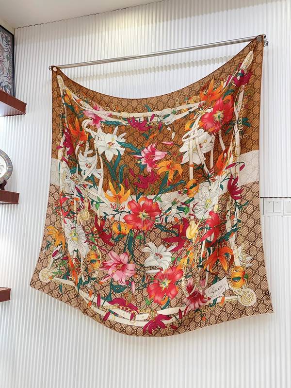 Gucci Scarf GUC00379 Gucci Scarf GUC00379