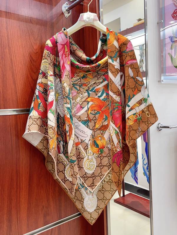 Gucci Scarf GUC00379 Gucci Scarf GUC00379