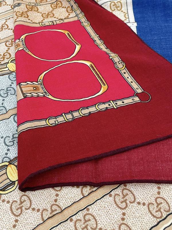 Gucci Scarf GUC00385 Gucci Scarf GUC00385