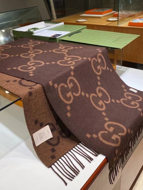 Gucci Scarf GUC00403 Gucci Scarf GUC00403