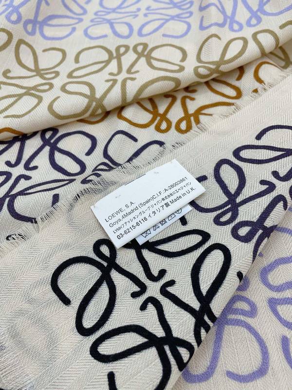 Loewe Scarf LOC00062 Loewe Scarf LOC00062