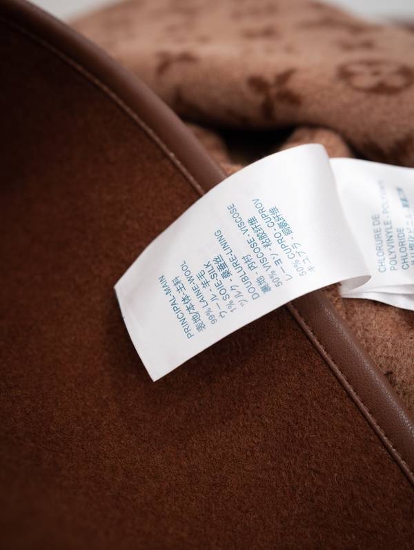 Louis Vuitton Top Quality Overcoat LVY00041 Louis Vuitton Top Quality Overcoat LVY00041