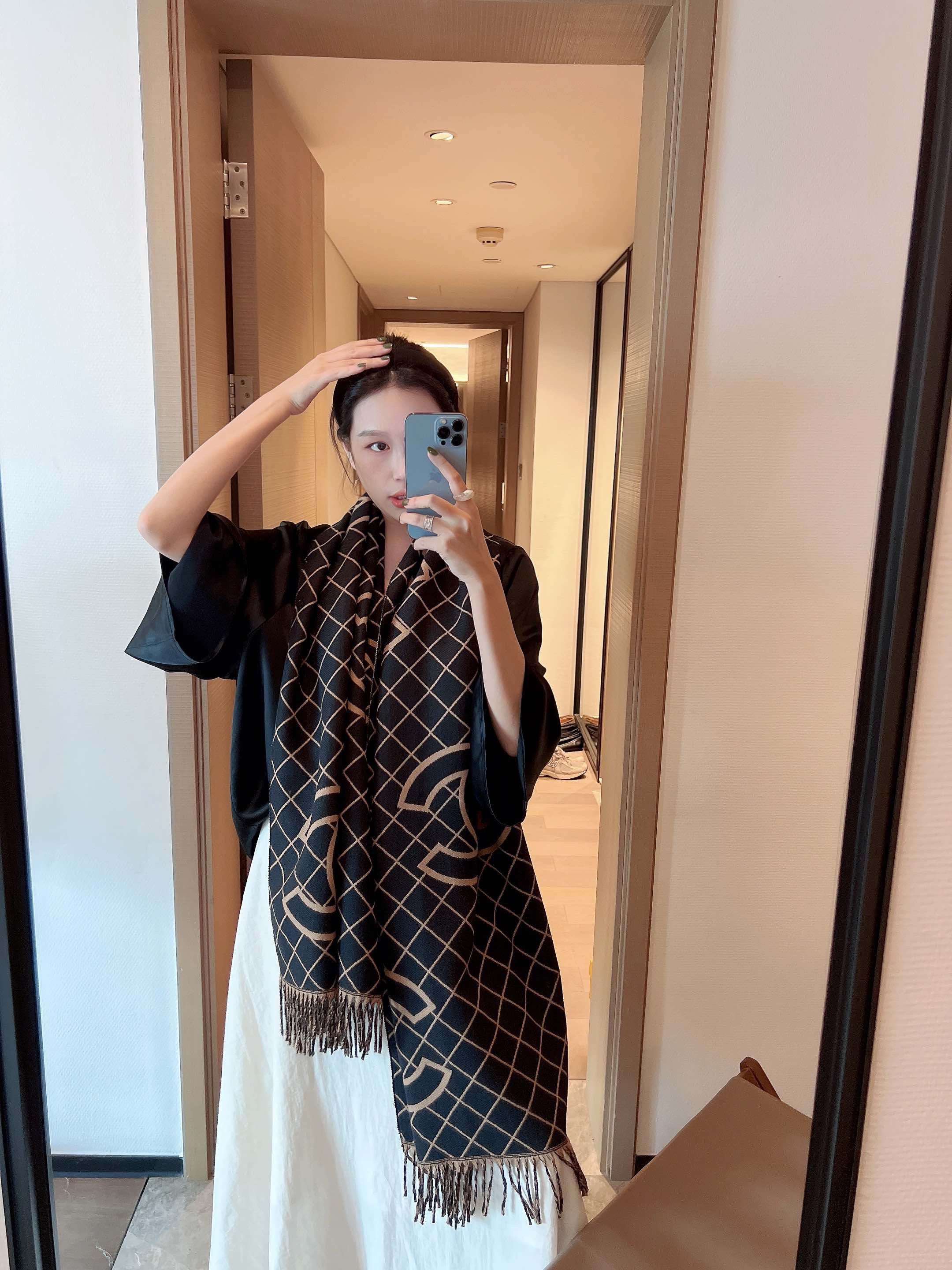 Chanel Cashmere Scarf CHS70841 Chanel Cashmere Scarf CHS70841