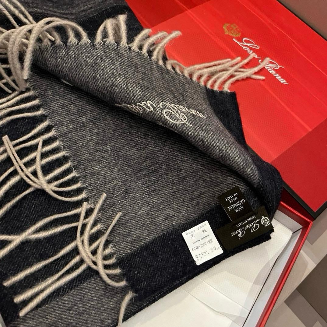 Loro Piana Cashmere Scarf LPS50930 Loro Piana Cashmere Scarf LPS50930