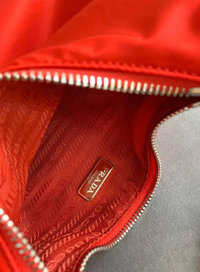 Prada Re-Edition nylon shoulder bag 1BH204 red