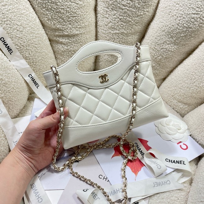 Chanel CLUTCH WITH CHAIN AP3656 white