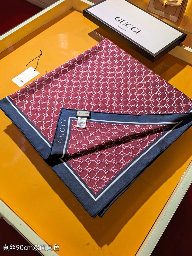 Gucci Square Scarf Silk Jacquard XT2892