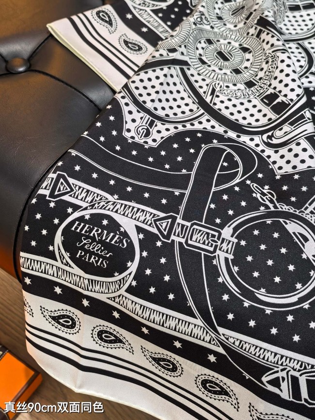 Hermes Shawl Cashmere and Silk Jacquard KY098