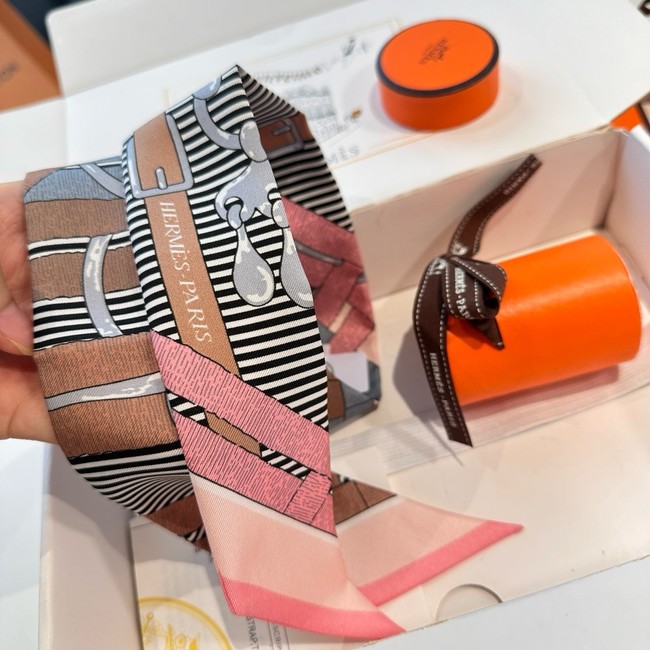 Hermes Silk Twilly scarf H06376