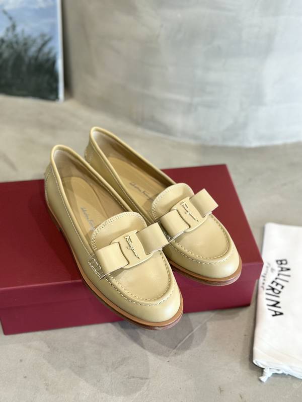 Ferragamo Shoes FMS00098