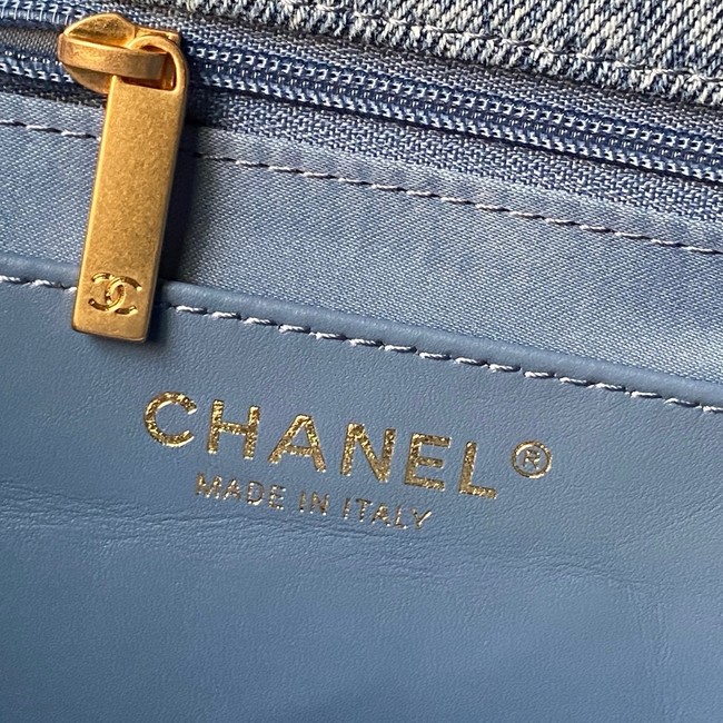 Chanel Maxi Flapbag AS5734 blue