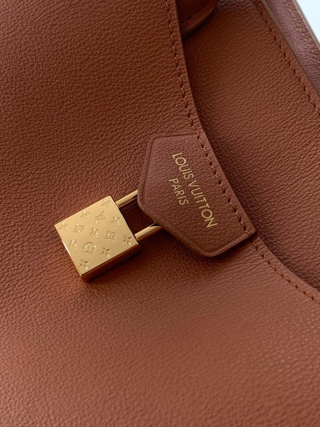 Louis Vuitton Leather M26501 Camel