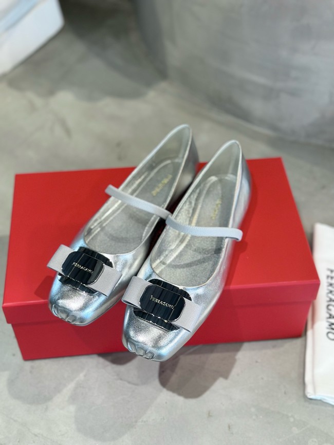 Ferragamo Flat shoes 21039-1