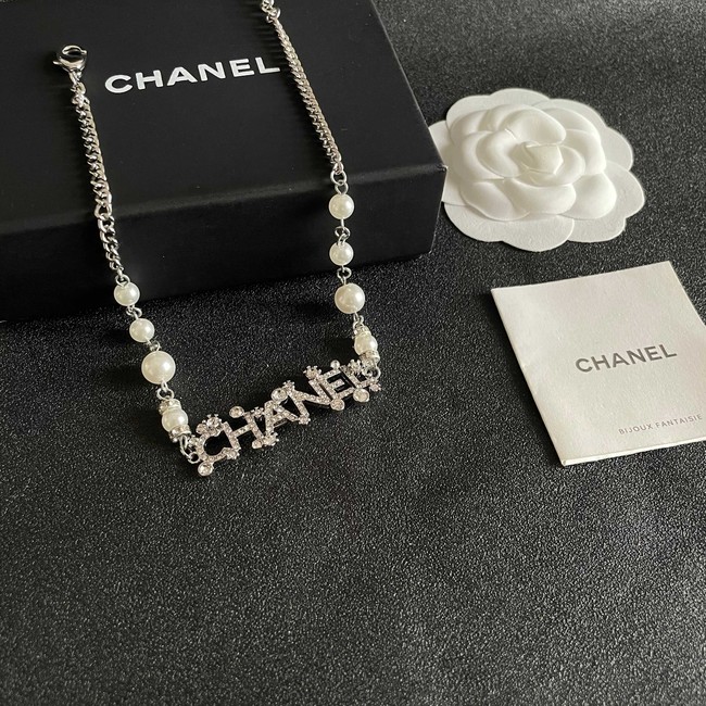 Chanel necklace CE81965