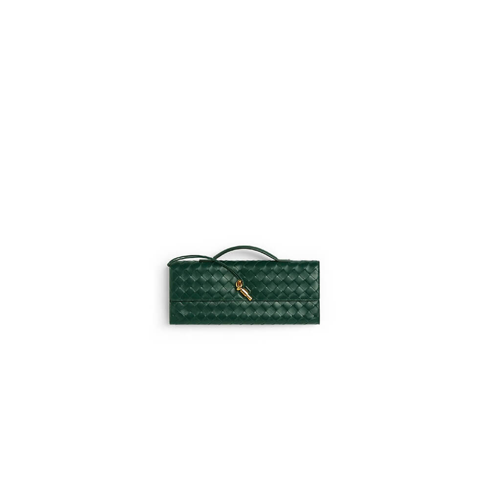 Bottega Veneta Andiamo Clutch (HIGH-END GRADE)